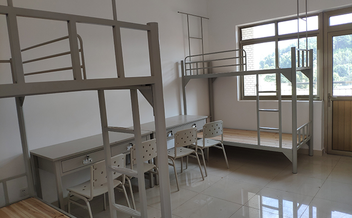 鋼制雙層床現(xiàn)場圖 鋼制雙層床現(xiàn)場圖